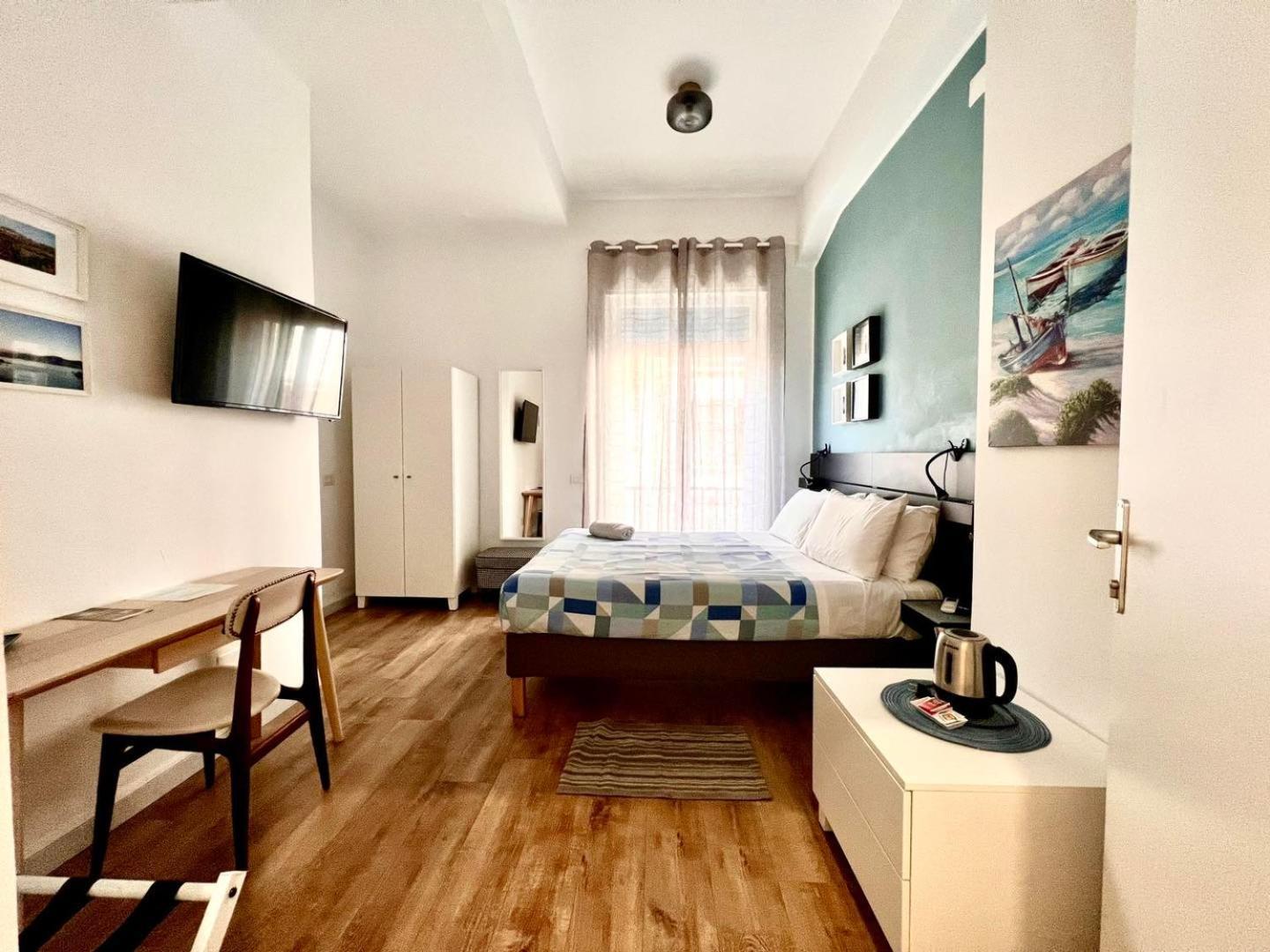 Garibaldi R&B Bed and Breakfast Messina Eksteriør billede